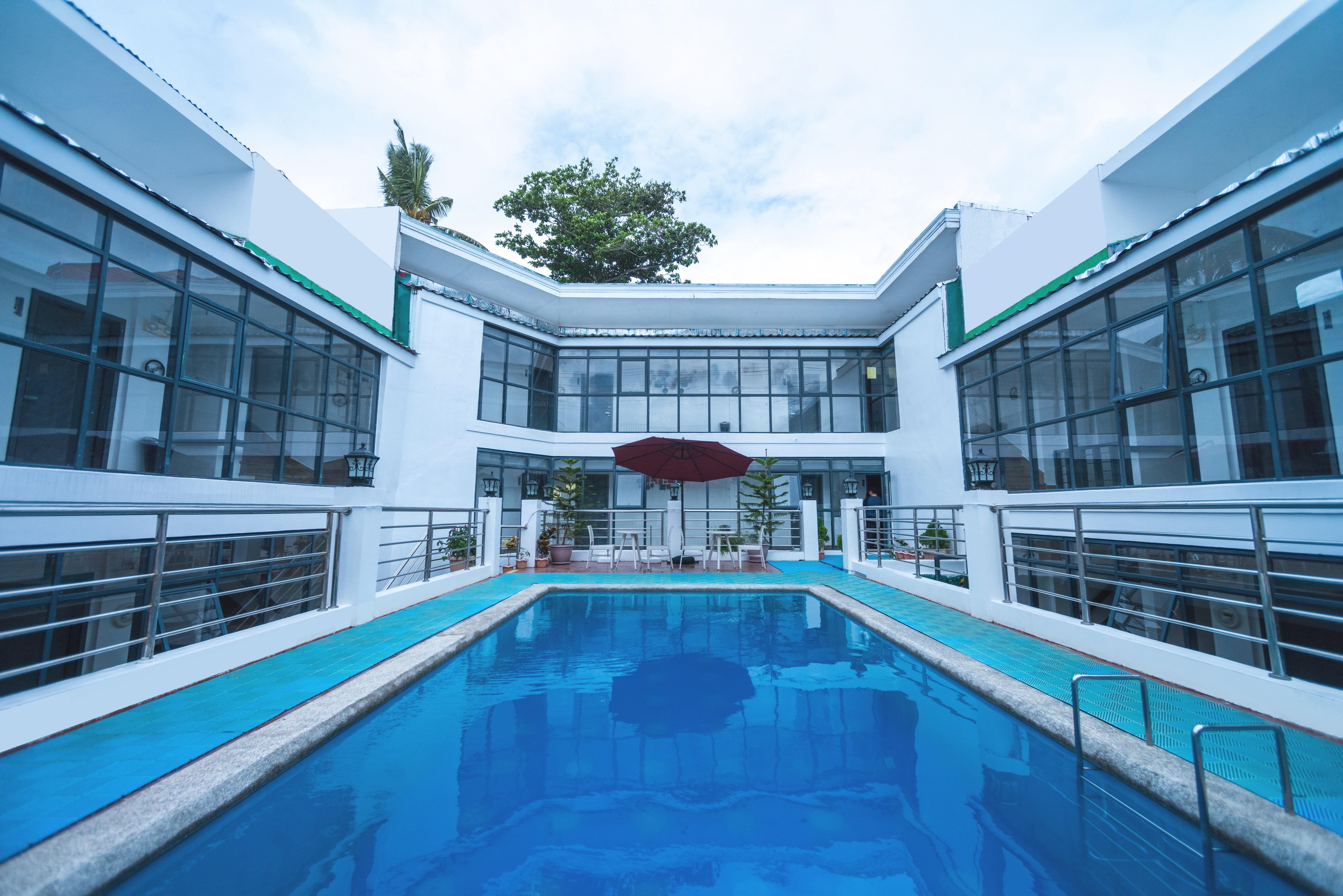 Erus Suites Hotel Boracay Manoc-Manoc Bagian luar foto