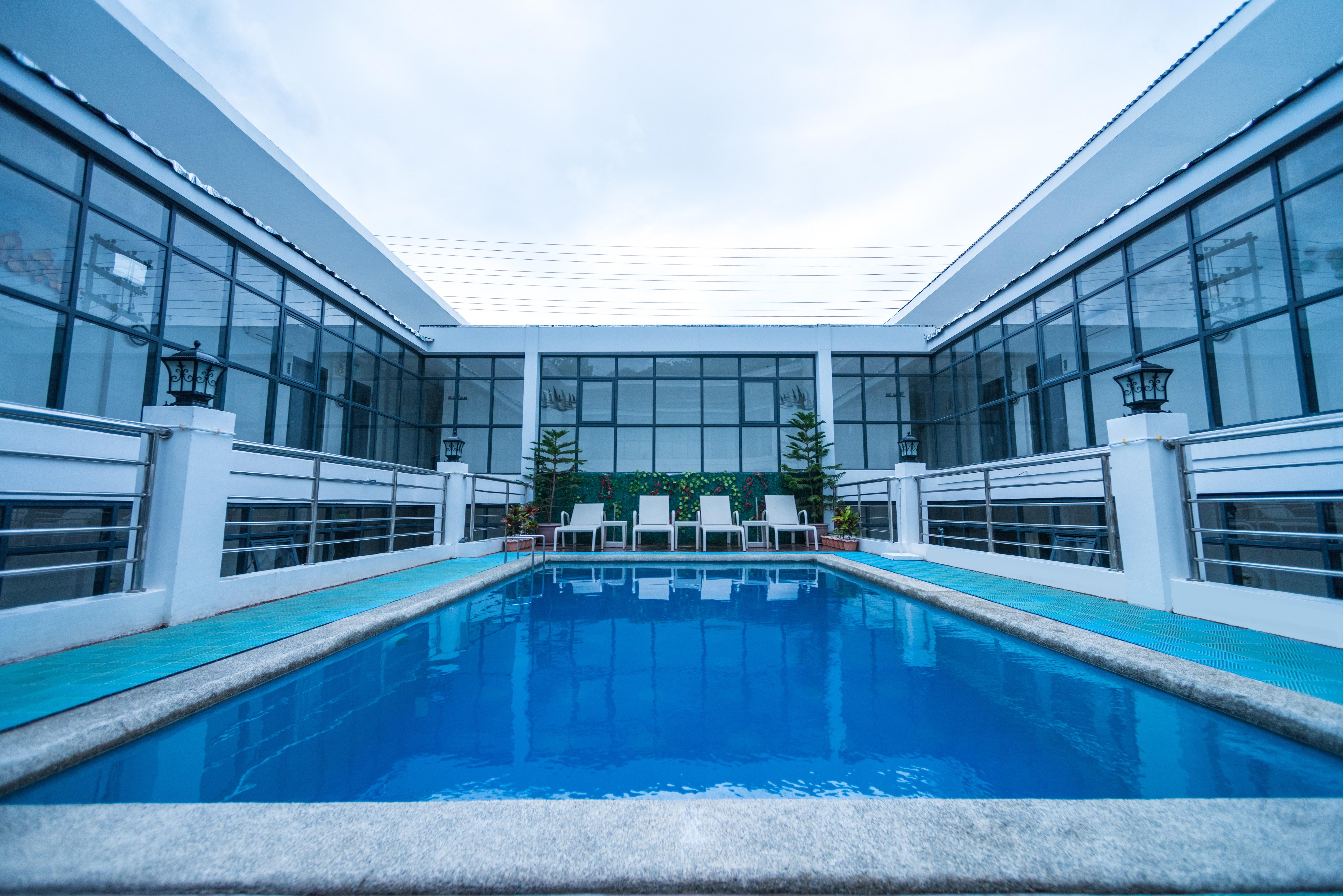 Erus Suites Hotel Boracay Manoc-Manoc Bagian luar foto