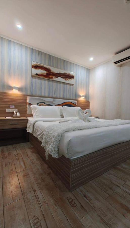 Erus Suites Hotel Boracay Manoc-Manoc Bagian luar foto