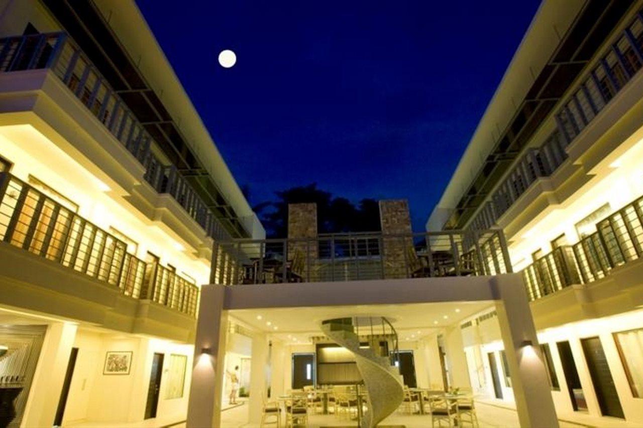 Erus Suites Hotel Boracay Manoc-Manoc Bagian luar foto