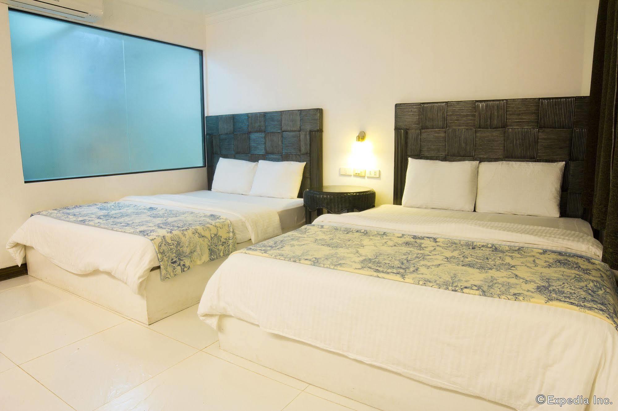 Erus Suites Hotel Boracay Manoc-Manoc Bagian luar foto