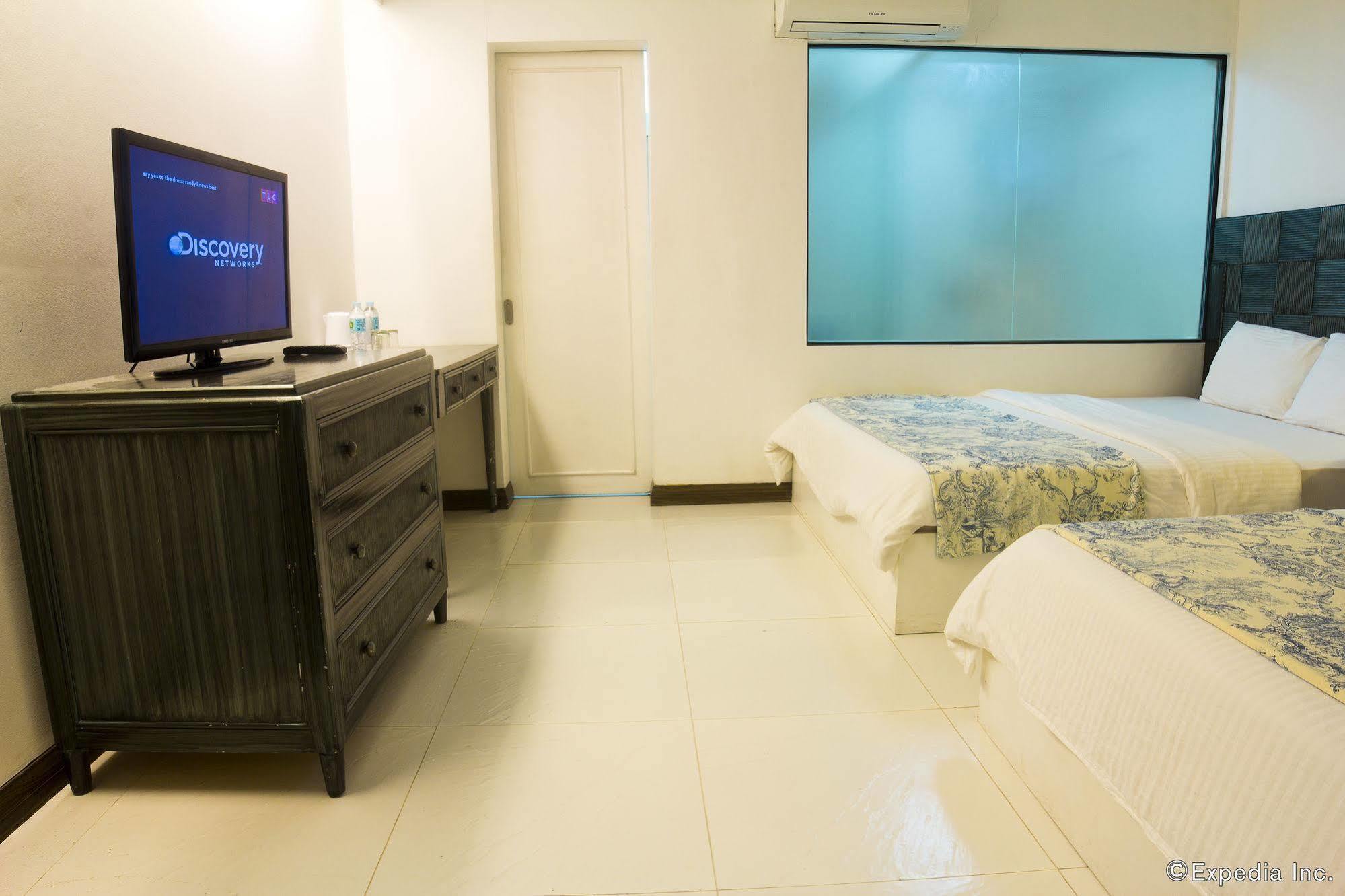 Erus Suites Hotel Boracay Manoc-Manoc Bagian luar foto